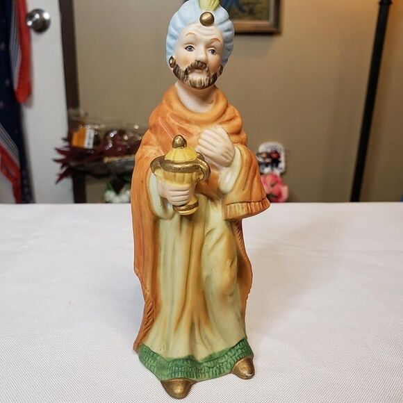 Vintage Frankel Hand Painted Porcelain Nativity Wise Man Figurine 6" Blue Eyes - Picture 2 of 6